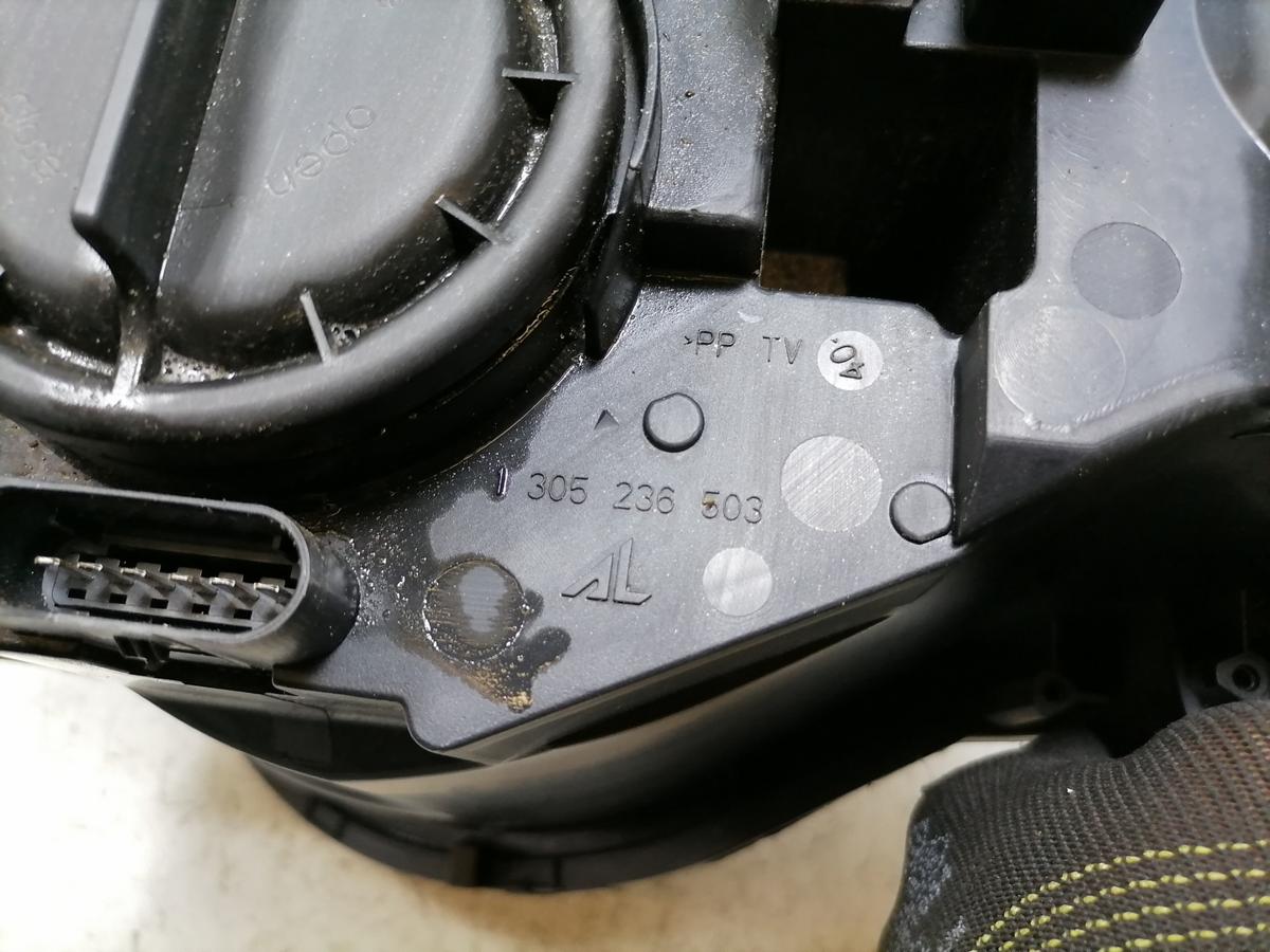 Mitsubishi Colt Z30 original Scheinwerfer vorn rechts Halogen Facelift Bj.2009
